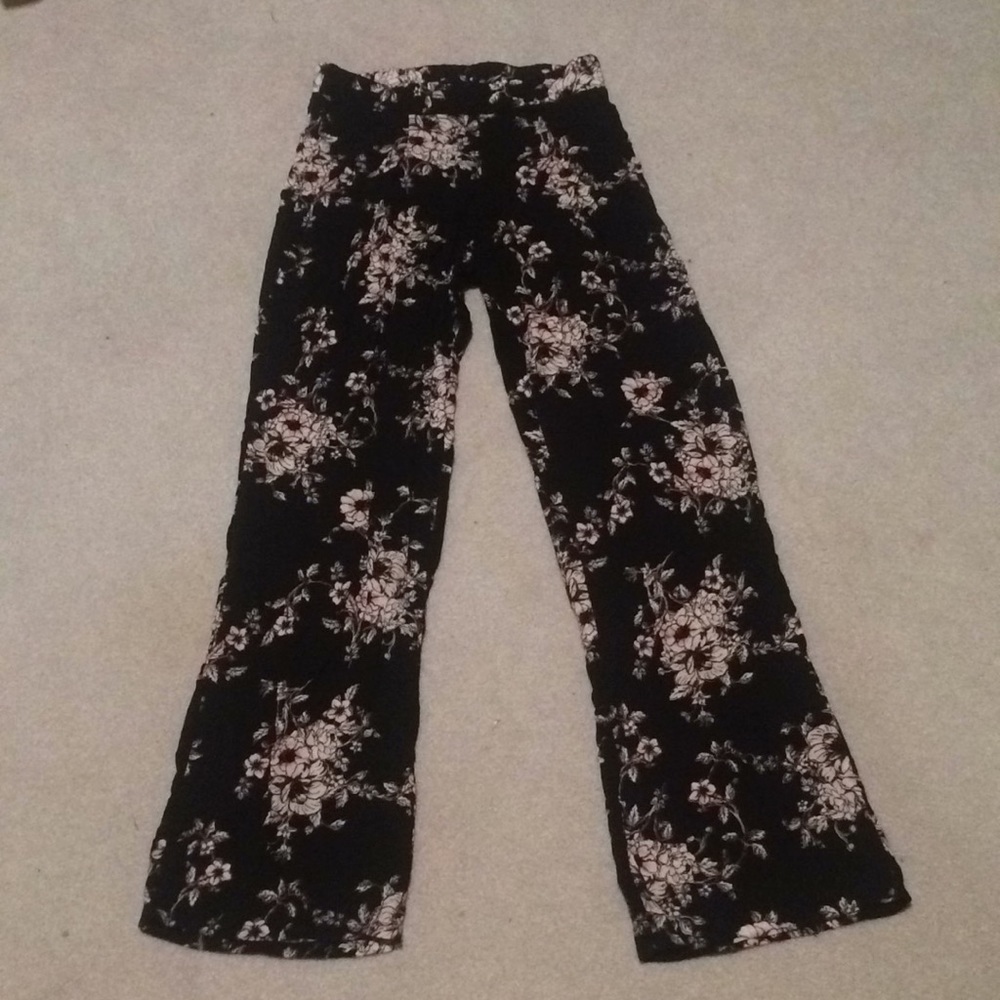 Flowy Floral Pants